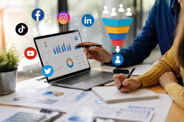 How Can a Social Media Advertising Agency Help Small Businesses Get More Leads?